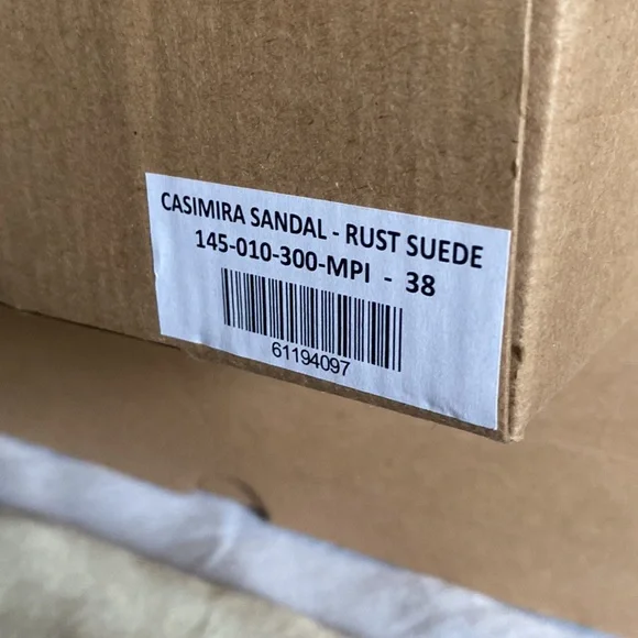 NWT Dôen Casimira Sandal Rust Suede Size 38 - Picture 5 of 6